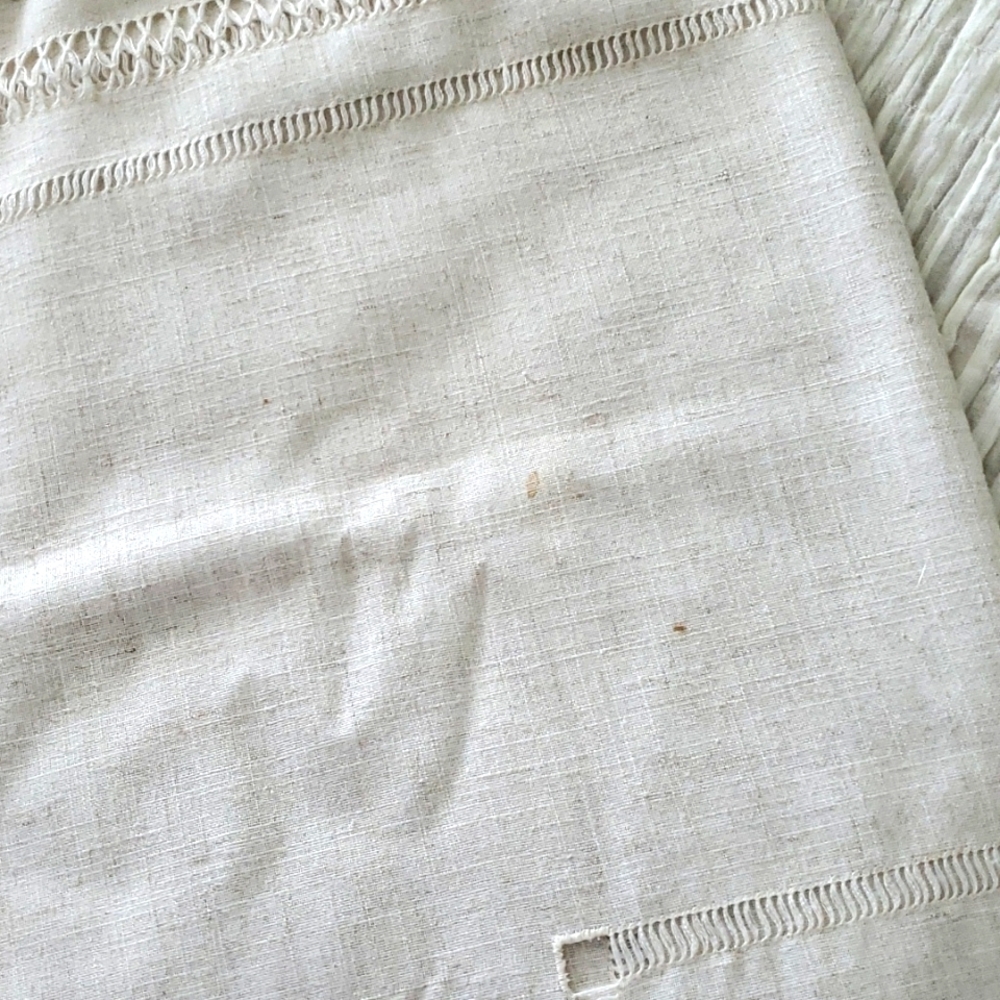 Handmade tablecloth - Picture 3 of 3